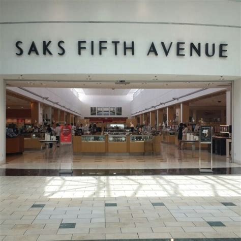 saks 5 chevy chase